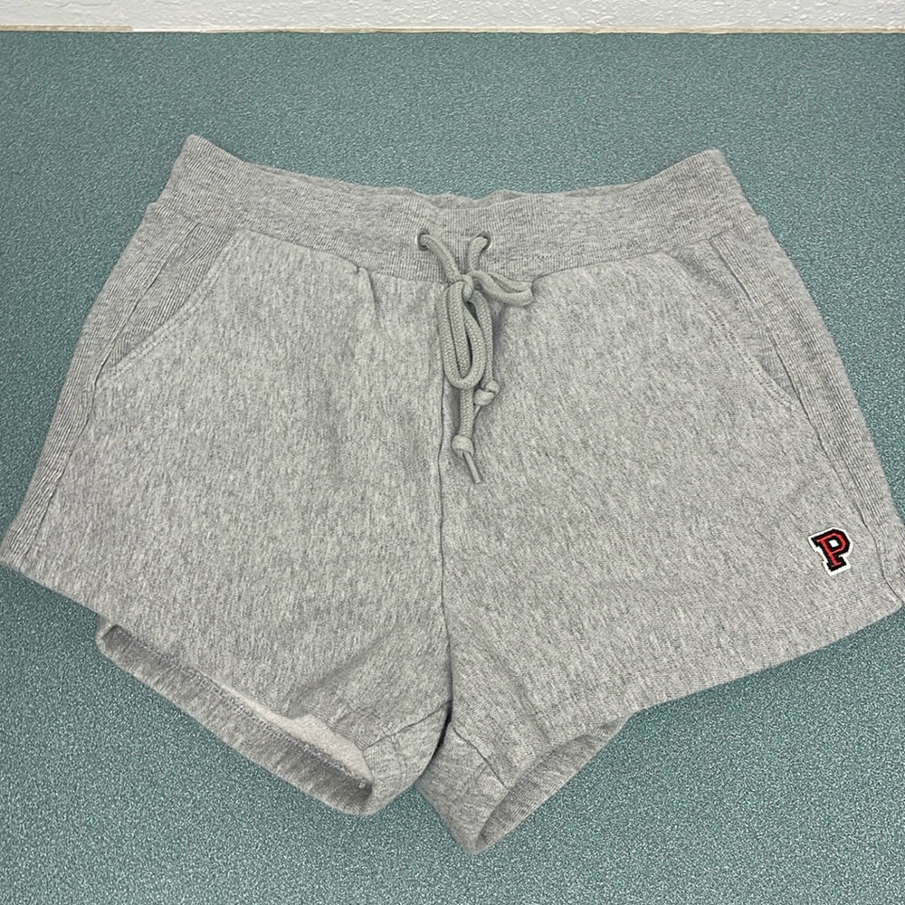 PINK Sweat-shorts (Women’s Small) ‼️‼️